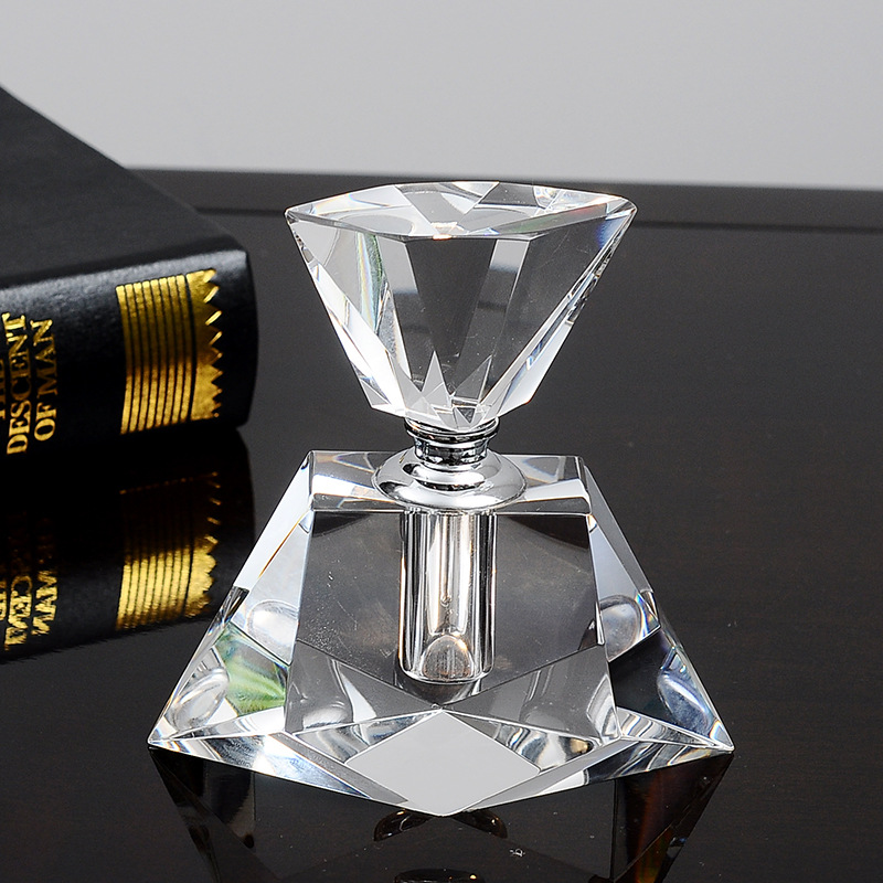 Vintage European Crystal Perfu - огляд і ціна Vintage Collectible Perfume Bottles