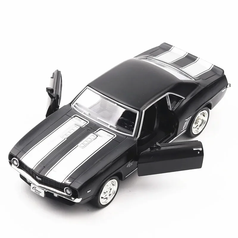 1:36 Chevrolet USA 1969 Camaro - огляд і ціна Vintage And Collectible Toys