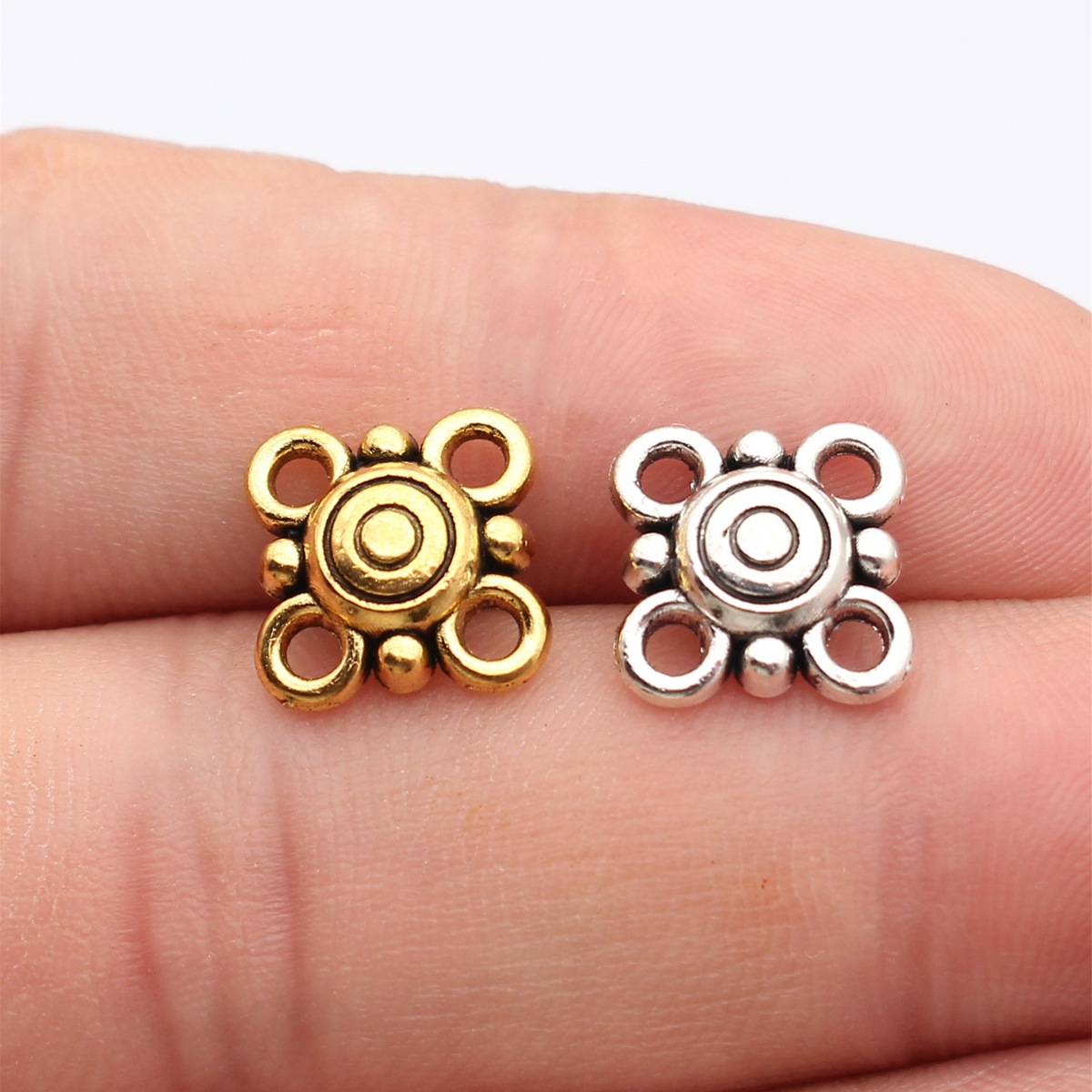 WYSIWYG 20pcs 15x15mm Antique  - огляд і ціна Vintage Collectibles For Sale