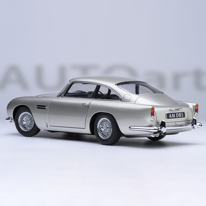 AUTOart 1:18 Scale Diecast All - огляд і ціна Vintage Collectible Classics