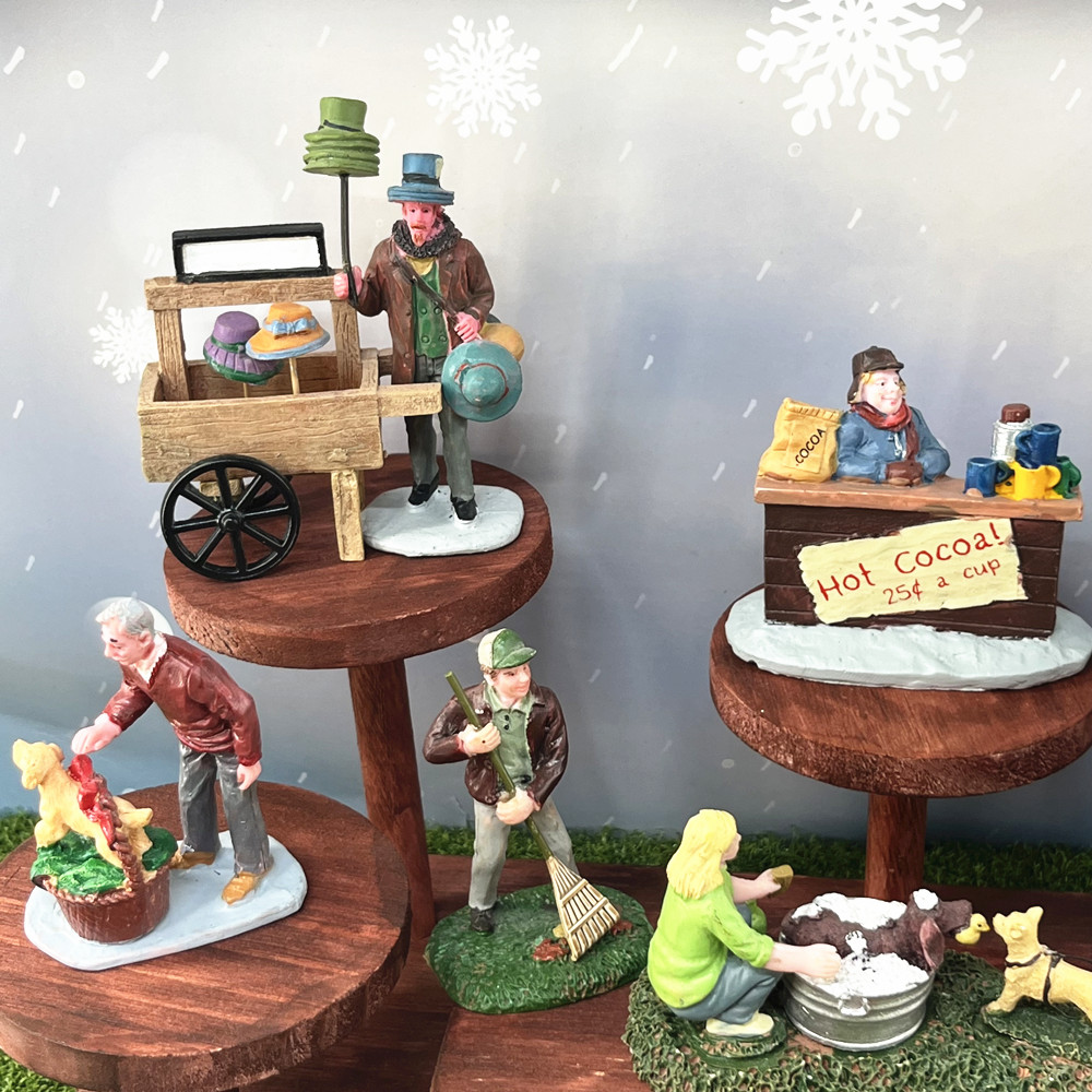 Vintage Christmas Village Figu - огляд і ціна Vintage Collectible Market