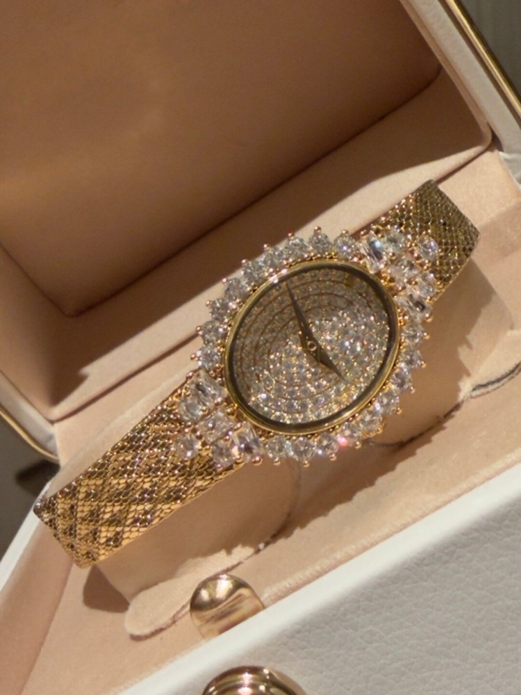Vintage Ladies Oval Shape Quar - огляд і ціна Vintage Watch Crystal
